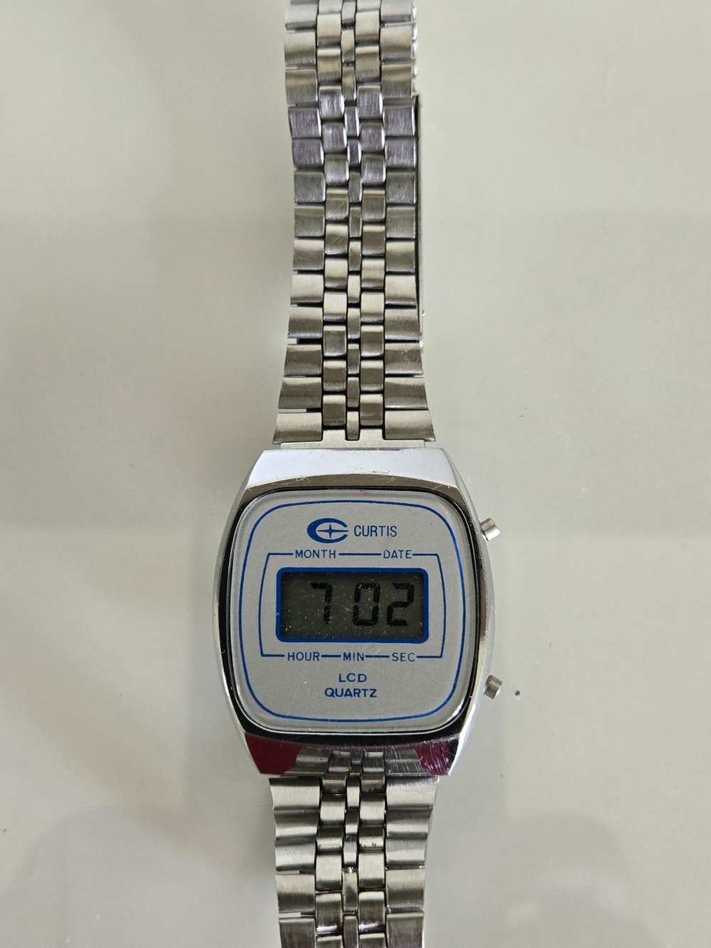 Curtis LCD Quartz silver Watch Vintage Antique Silver. Works